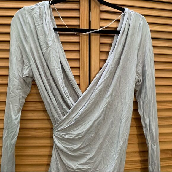 Free People Gray Long Sleeve Size Medium - Picture 4 of 6